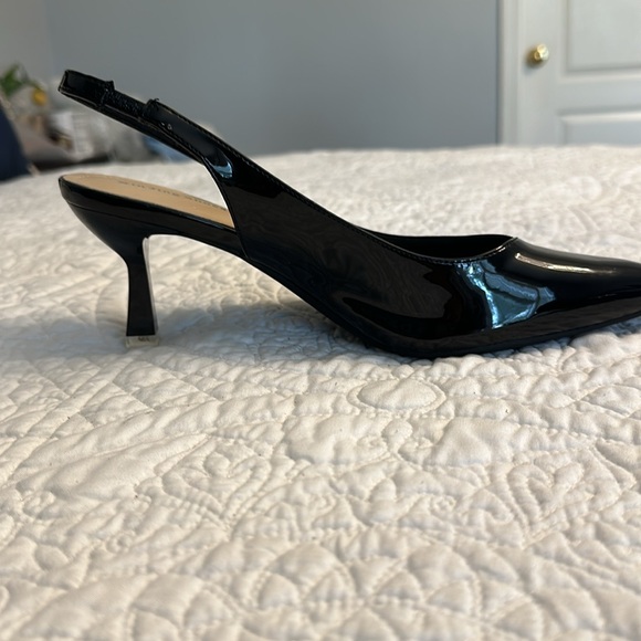 Women's Slingback Kitten Heel | Xin Jing Shoes - Picture 4 of 11